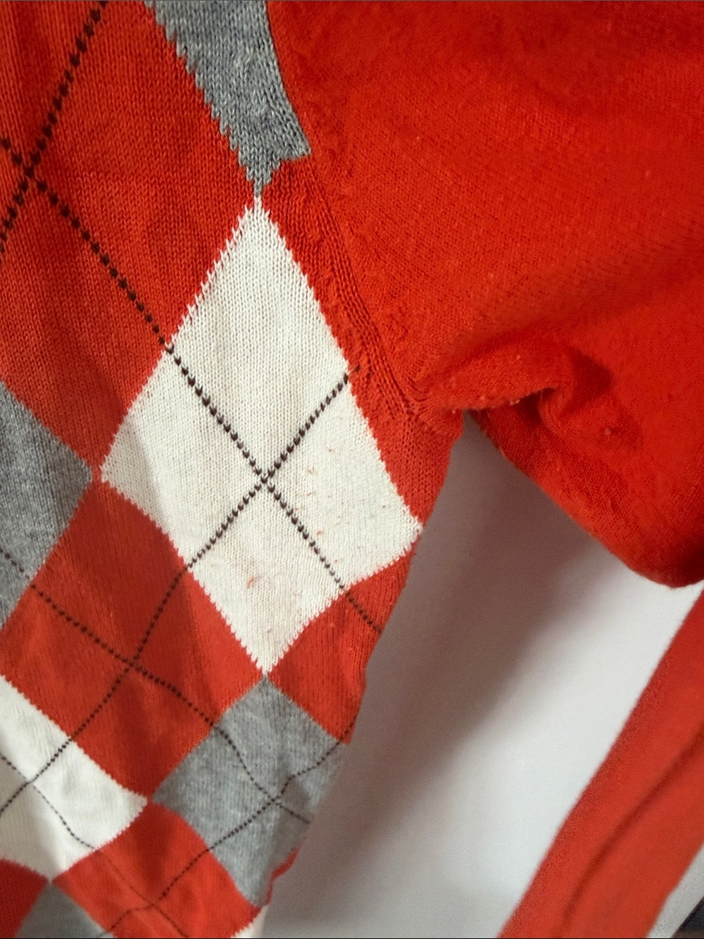 Merona Red Gray and White Argyle Button-Front Cardigan - Picture 6 of 8